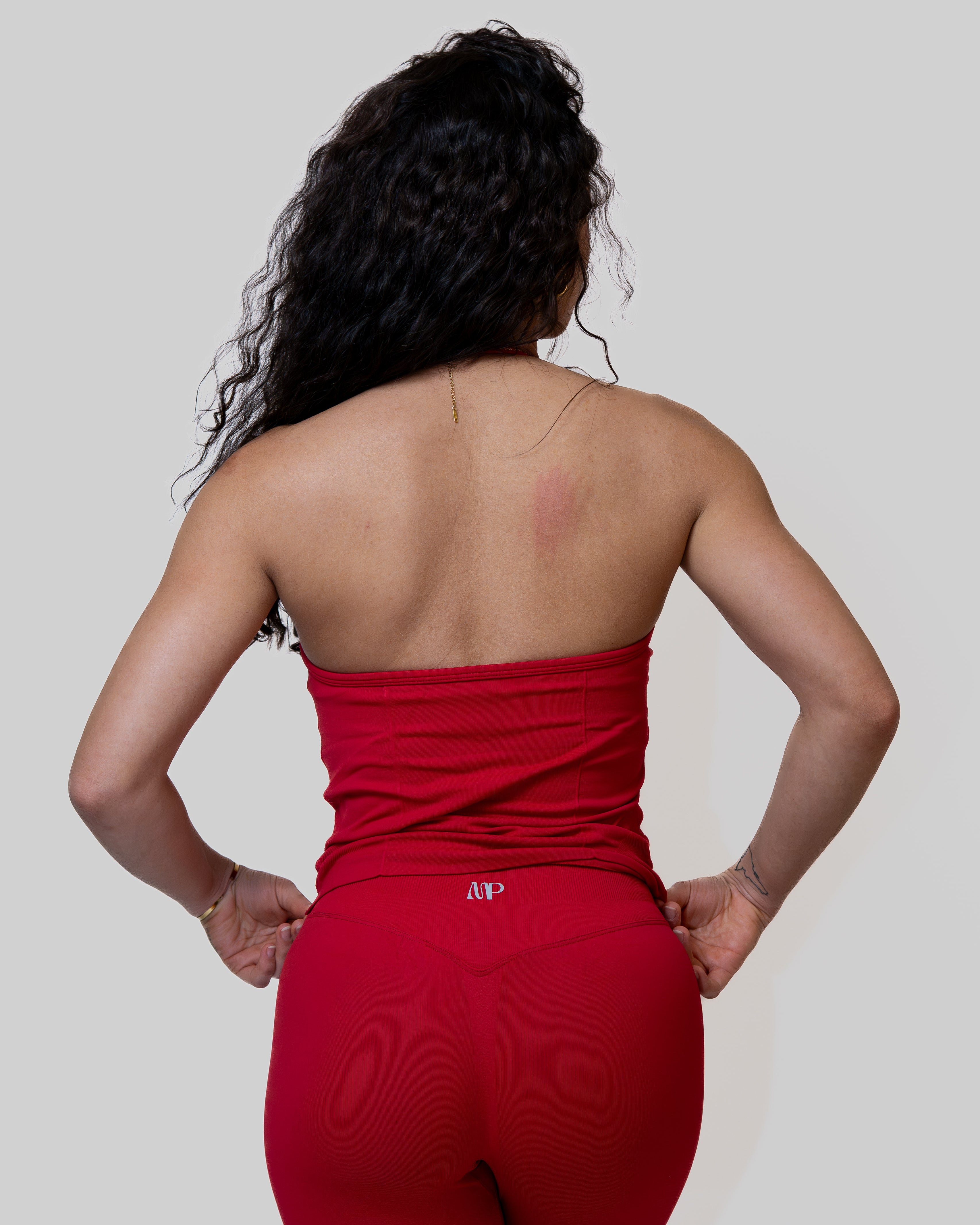 Essential V Long Top